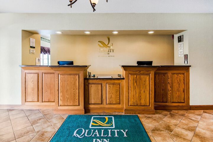 Quality Inn Summersville - New River Area