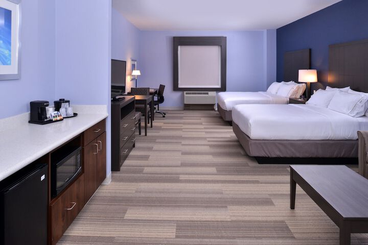 Room 17 of 50