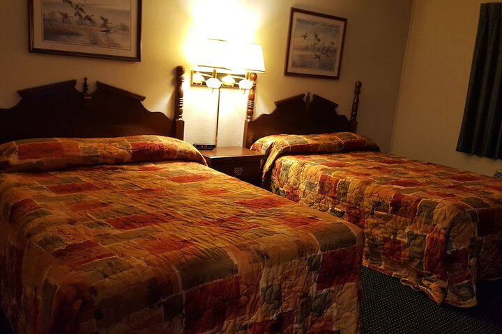 Room 35 of 46