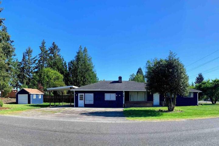 NEWPRIVATE* 2 / 1 Unit *CLOSE to JBLM and PLU*