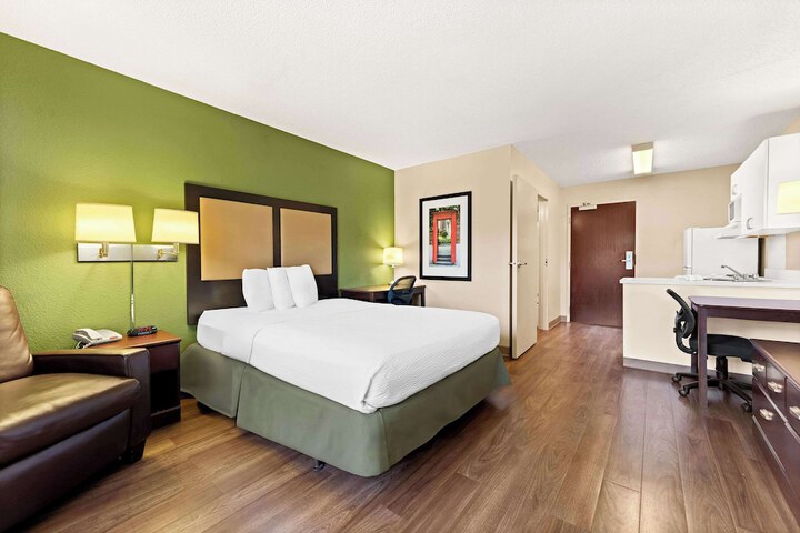 Room 19 of 24