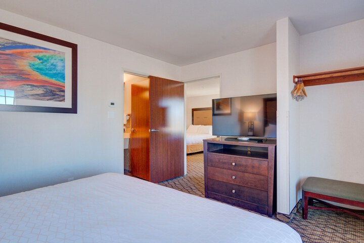 Holiday Inn West Yellowstone by IHG.