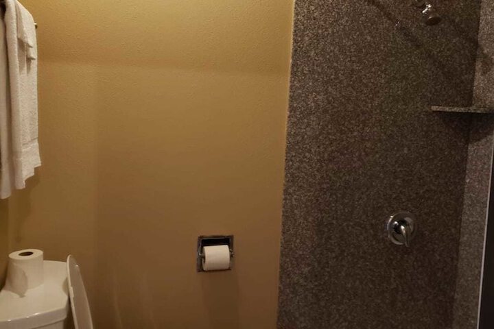 Room 18 of 30