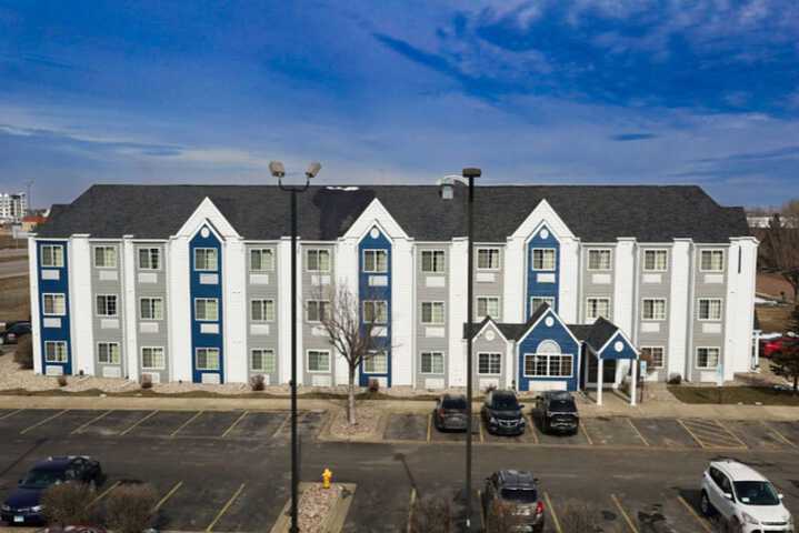 Hotel 2 of 48