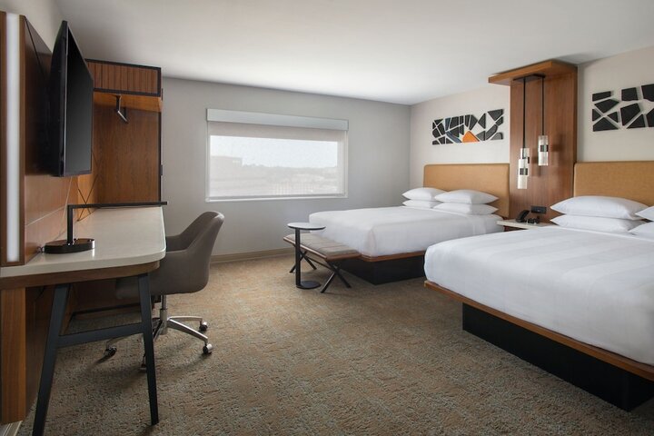 Room 18 of 50