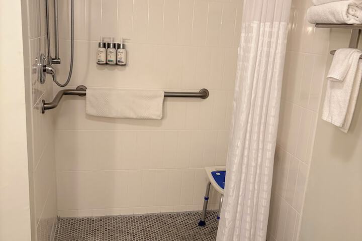 Garner Hotel Mahwah by IHG