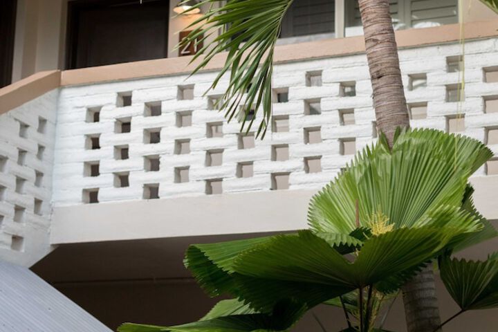 Hotel 9 of 64