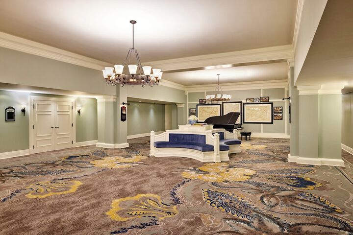 Room 107 of 218