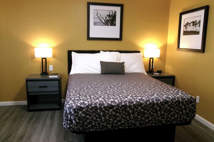 Room 19 of 32