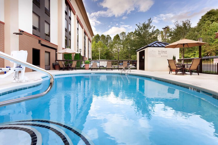 Pool 3 of 25