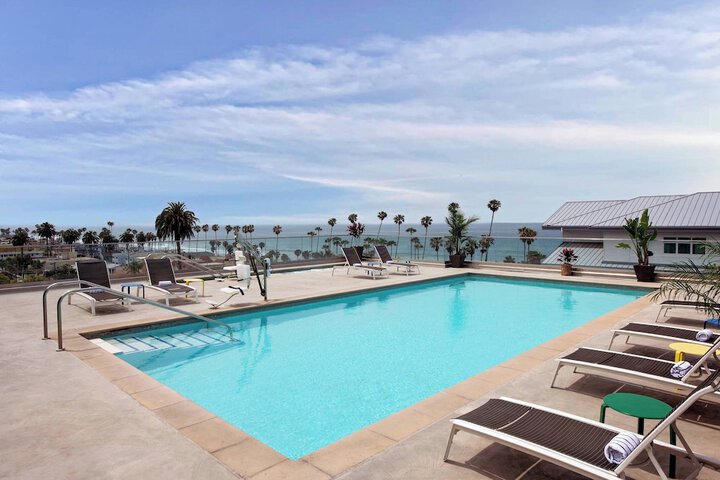 Pool 4 of 33