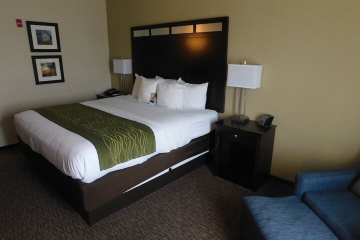Room 22 of 35
