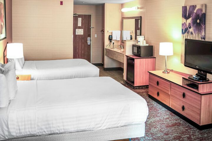 Crystal Inn Hotel & Suites Midvalley
