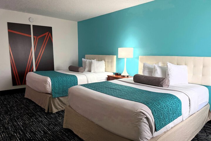 Howard Johnson by Wyndham Evansville East