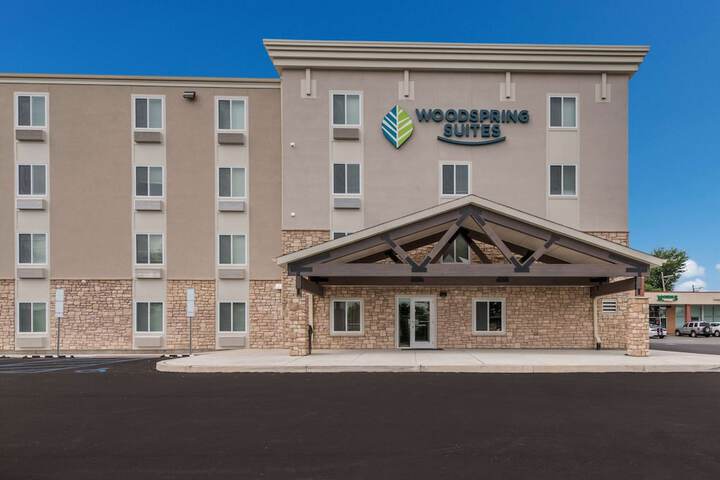 Hotel 2 of 31