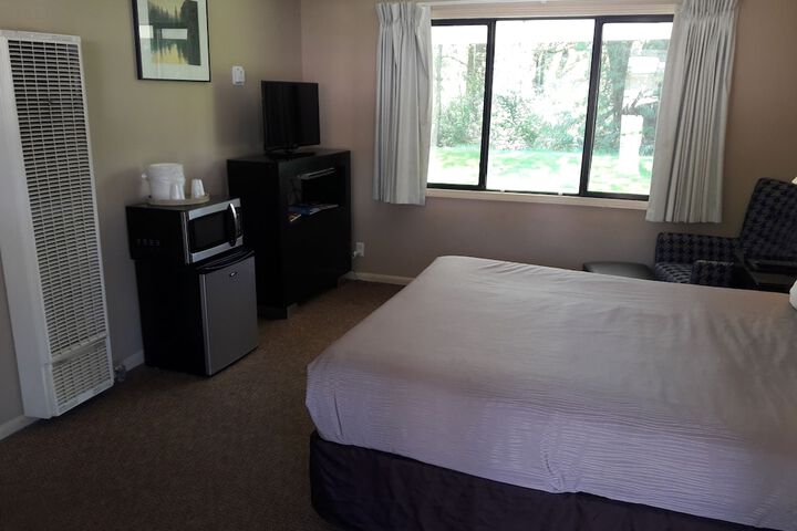Room 10 of 20