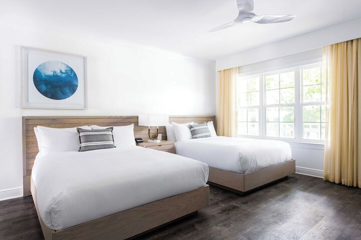 Room 47 of 108