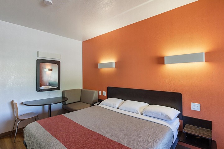 Motel 6 Bedford TX - Fort Worth