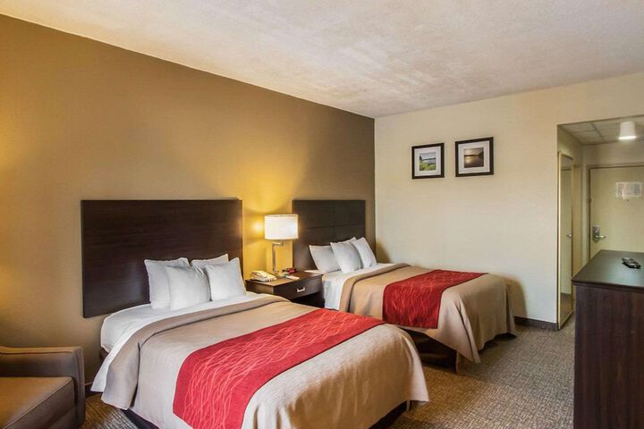 Quality Inn Hayti North