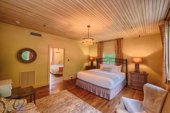 Historic Tapoco Lodge Resort