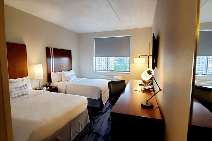 Room 20 of 61