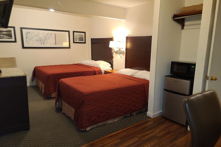 Room 6 of 23
