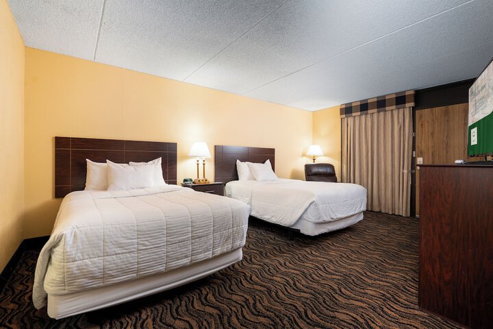 MCM Grande Hotel FunDome Odessa