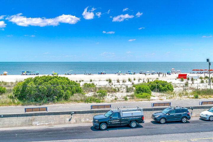 Sundeck 68 of 75