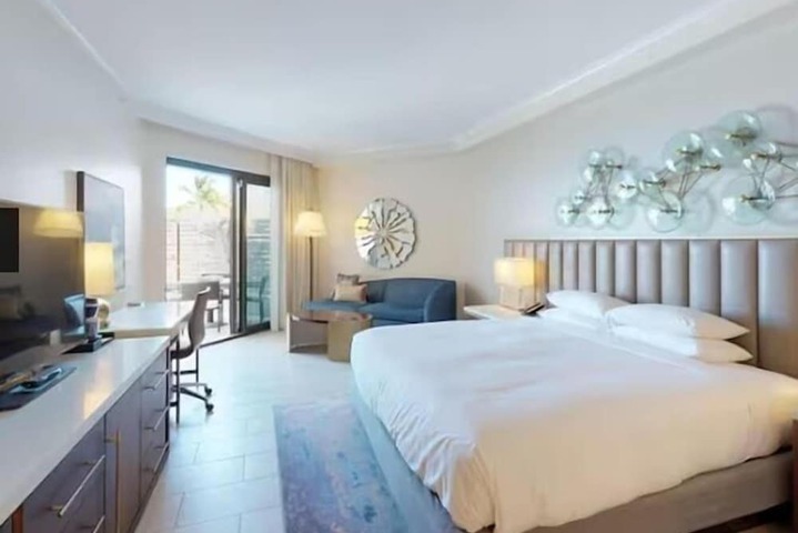 Hilton Marco Island Beach Resort and Spa