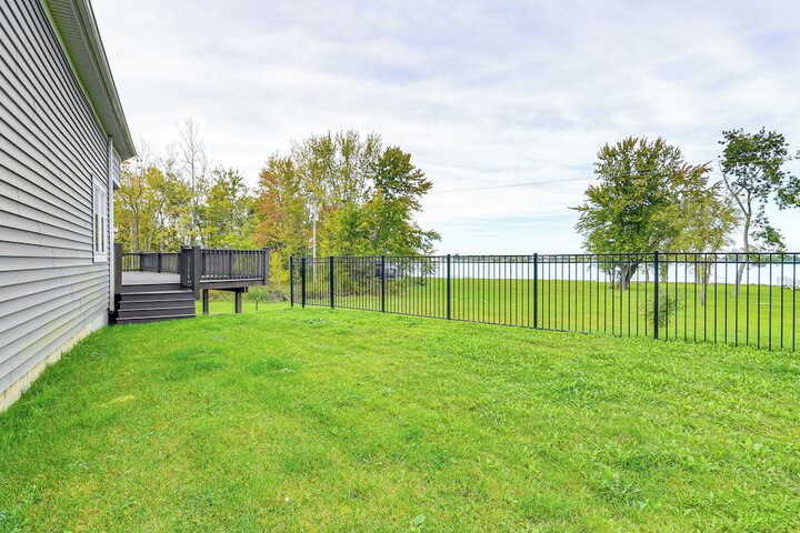 Steps From Oneida Lake: Spacious Gem w / Game Room!