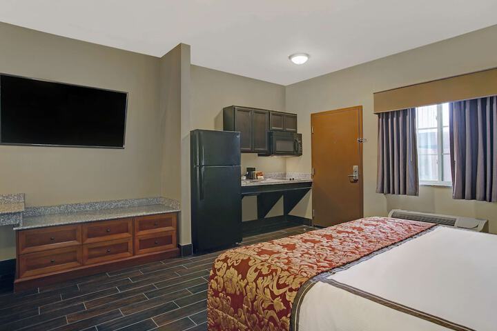 Room 29 of 48