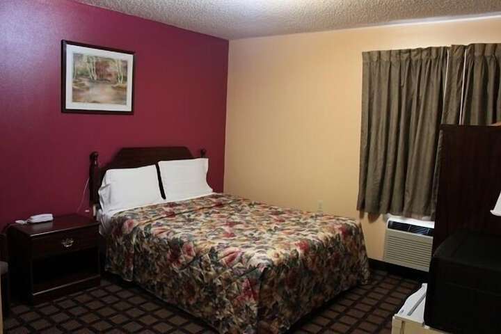 Room 36 of 42