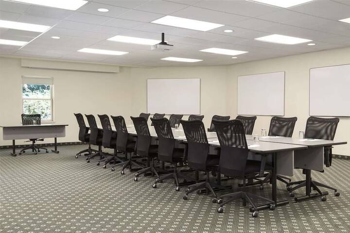 Meeting 44 of 76