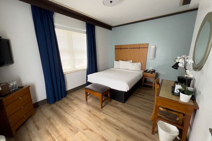 Room 15 of 56