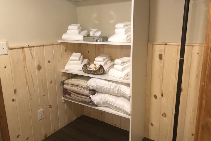 Room 161 of 259