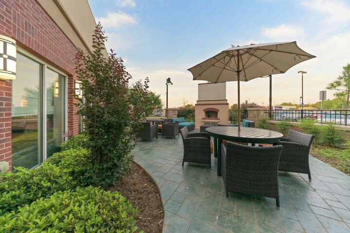Terrace/Patio 46 of 47