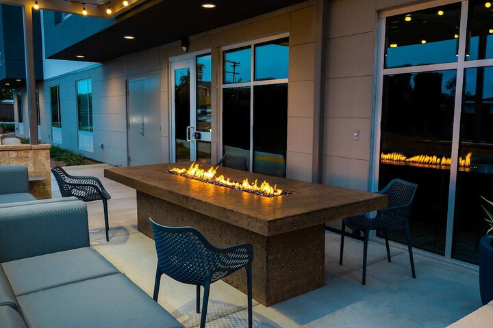 Terrace/Patio 45 of 47