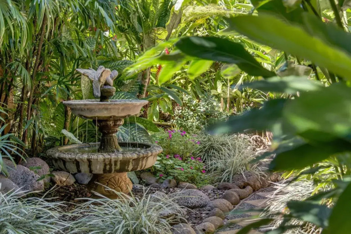THE ILIKAHI BOUTIQUE ACCOMMODATION