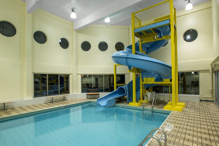 Pool 8 of 45