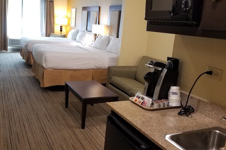 Holiday Inn Express & Suites Gulf Shores by IHG