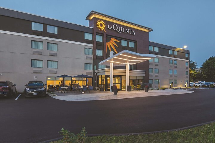 Hotel 6 of 41