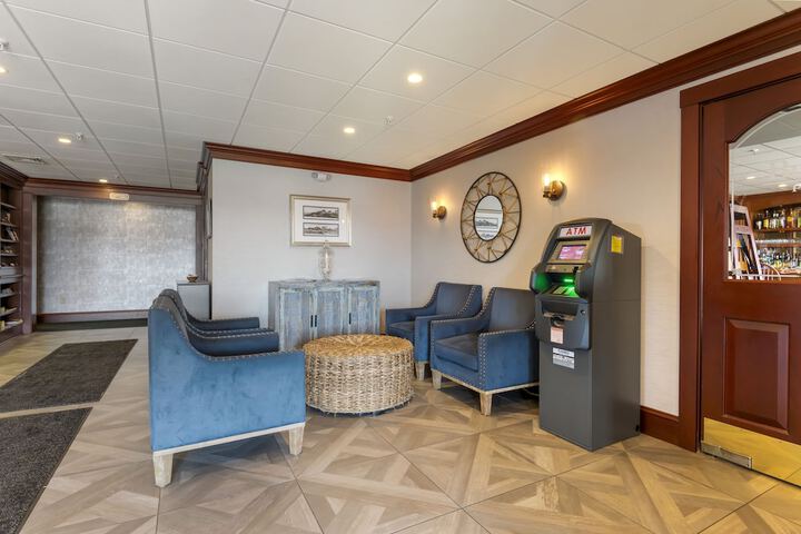 Union Bluff Hotel & Meeting House