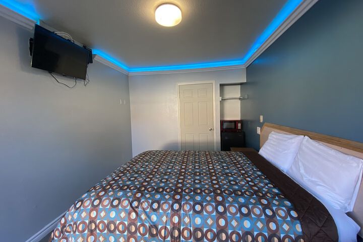 Sands Inn