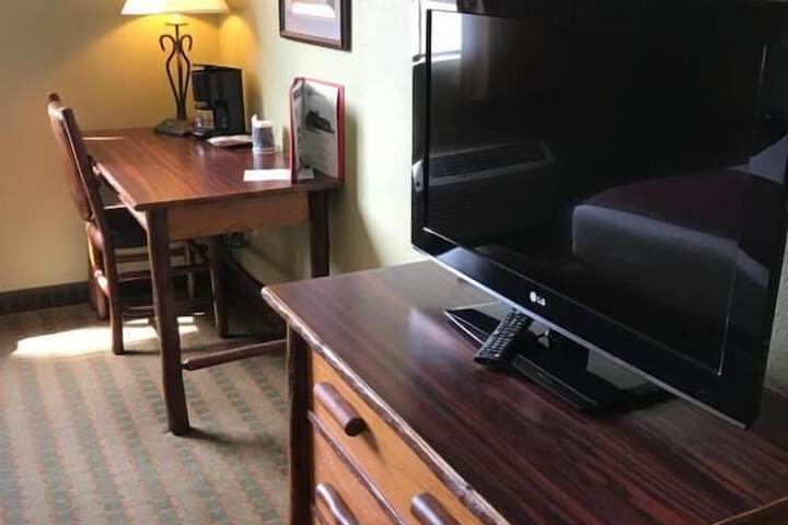 Santas Lodge and Resort