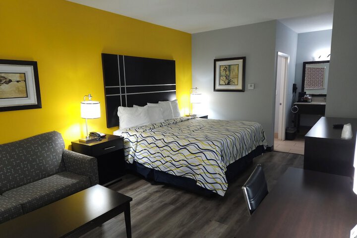 Room 19 of 21
