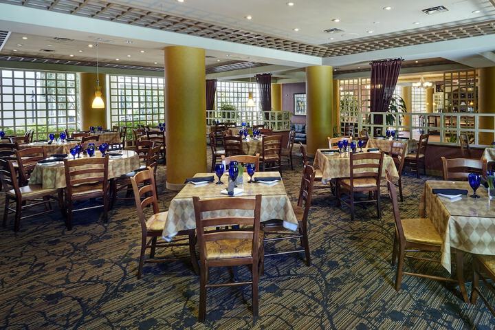 Embassy Suites by Hilton Parsippany