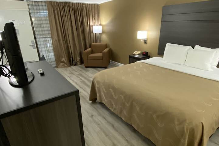 Quality Inn Branson - Hwy 76 Central
