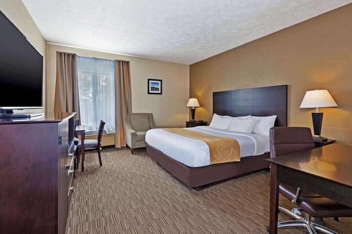 Room 18 of 23