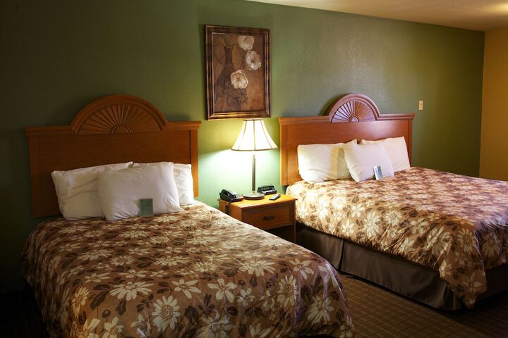 Coach Light Inn Brenham