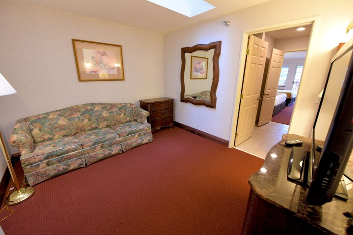 Room 32 of 55